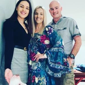 Meet your Posher, Louise